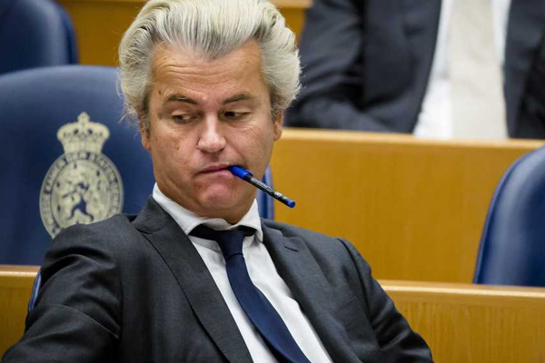 Wilders: Türk bakanlar 'istenmeyen kişi' ilan edilsin