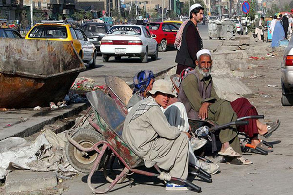 Afganistan halkı işsizlikle boğuşuyor