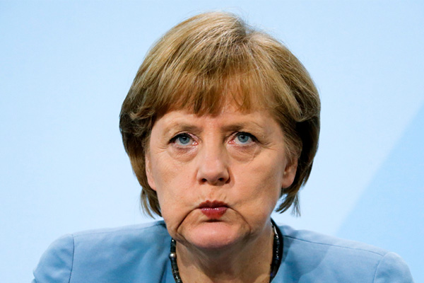 Merkel'den Erdoğan'ın Nazi benzetmesine cevap