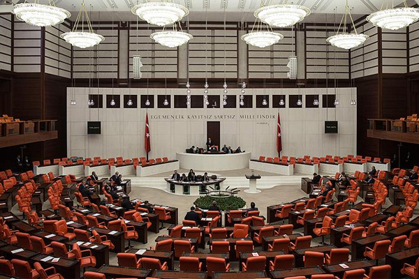 TBMM Almanya'yı kınadı