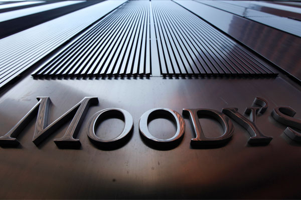 Moody's'ten Avro Bölgesi'ne politik risk uyarısı