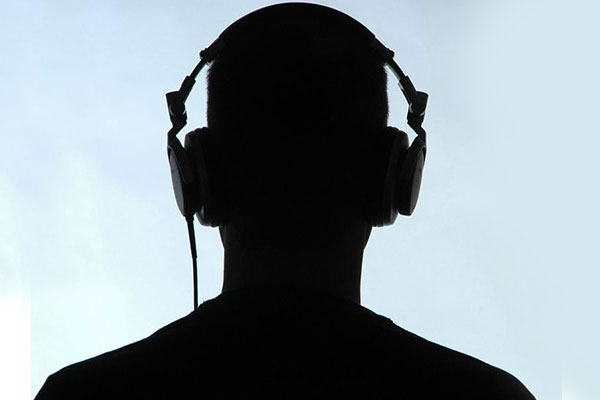 CIA insanları kapalı televizyonlarla dinledi iddiası