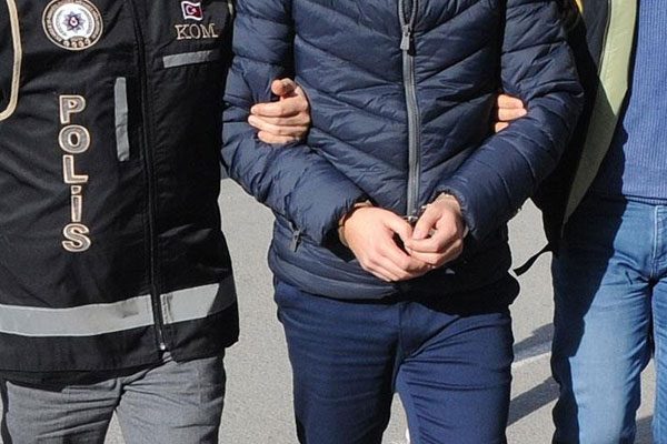 FETÖ'nün 'mahrem' yapılanmasına darbe