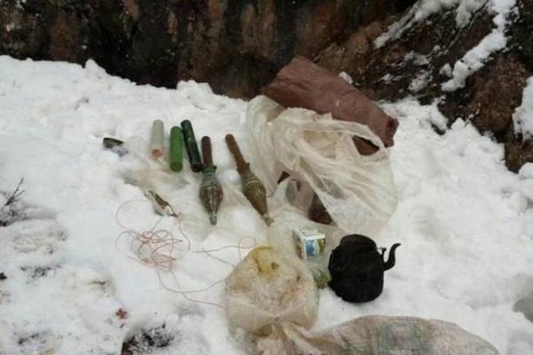 Hakkari'de PKK mühimmatları ele geçirildi