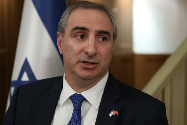 'Erkeğin 'ADAM' olduğu yerde kadına her gün 8 Mart'tır'