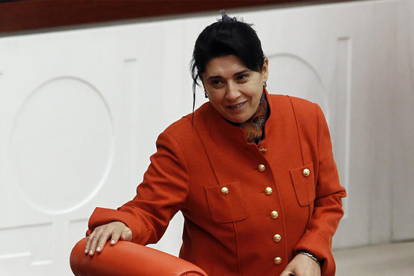 'Leyla Zana: PKK'yı 20 devlet kullanıyor'