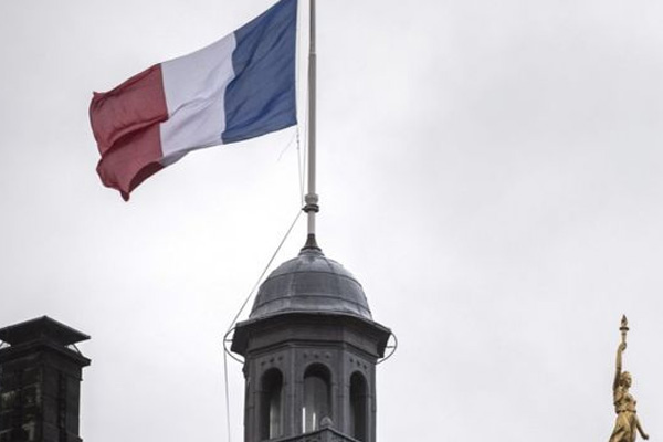 Hollanda, bir bakana daha salon vermedi