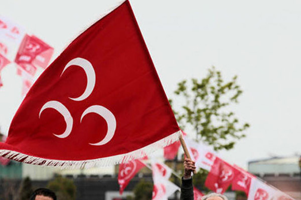 MHP Malatya yönetimi görevden alındı