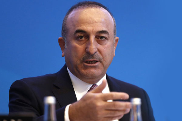 Çavuşoğlu'ndan Hollanda'ya: Yaptırım ağır olur