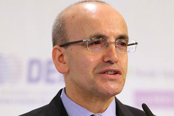 Şimşek: Rusya ile turizmde rekor olabilir