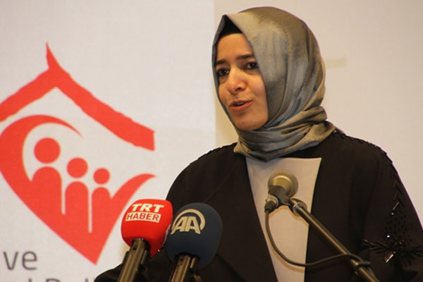 Bakan Kaya Türkiye’ye hareket etti