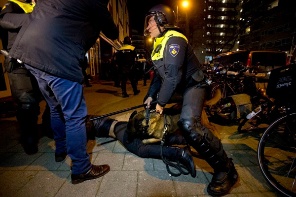 'Bizde referandum, Hollanda’da seçim olmasaydı… Bunların hiçbiri olmayacaktı'