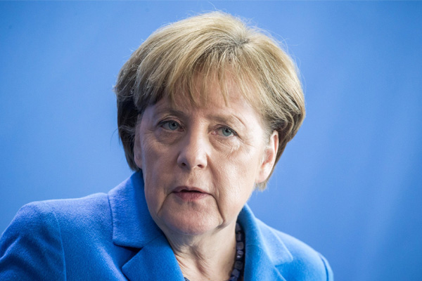 Merkel'den Hollanda'ya destek