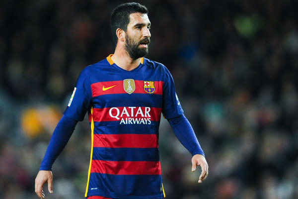 Arda Turan Barcelona'dan Çin'e mi transfer oluyor?