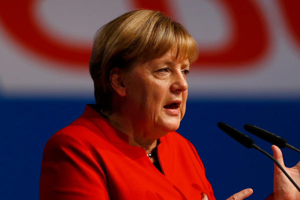 Merkel'in müsteşarı: Türk bakanların konuşmalarını yasaklama hakkımız var