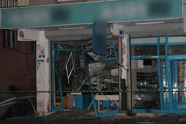 Diyarbakır’da markete EYP’li saldırı