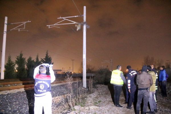 24 bin voltluk elektriğe kapılarak can verdi