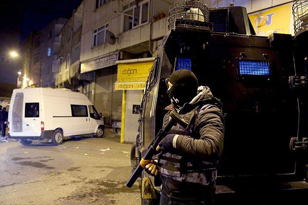 Adana'da PKK operasyonu: 36 gözaltı
