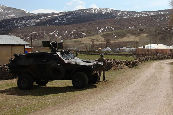 Muş'ta PKK operasyonu: 32 gözaltı
