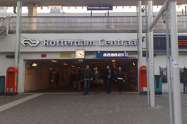 Hollanda'da Türk gösterisine izin