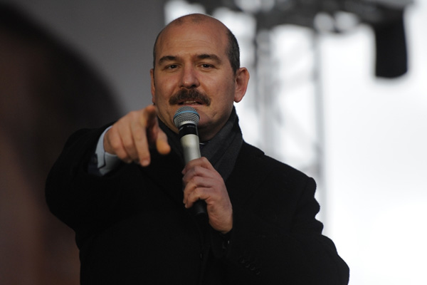 Soylu: Mültecilerin önünü açalım da aklınız şaşırsın