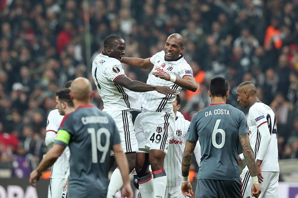 Beşiktaş'ın 2 oyuncusu en iyi 11'de