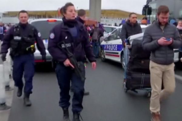 Fransa: Öldürülen şüpheli Fransız vatandaşı