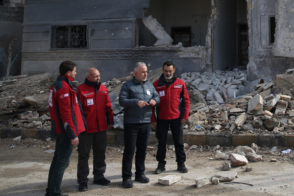 Esed rejiminin kuşattığı Vaer'den tahliyeler devam ediyor