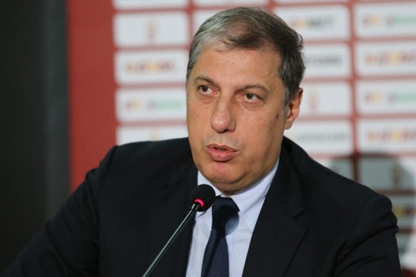 Galatasaray'da Levent Nazifoğlu istifa etti