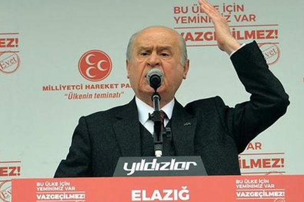 Ülkü Ocakları'ndan Bahçeli'ye tam destek