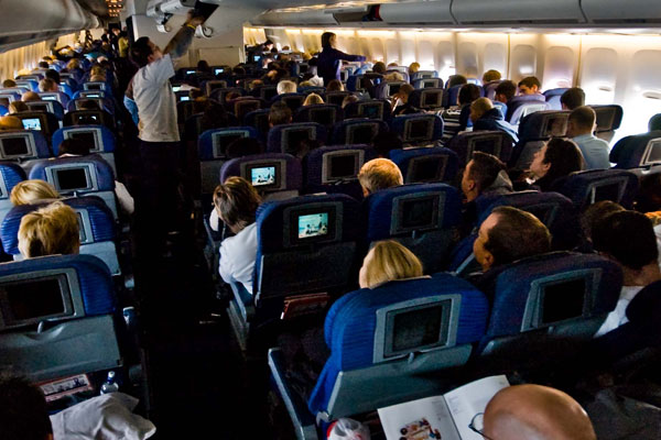 ABD'ye uçuşlara yeni yasak geldi