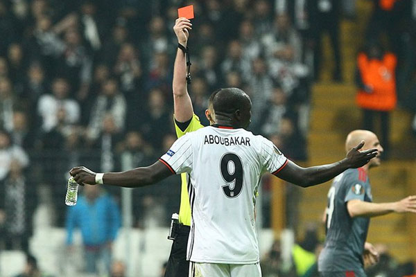 Bardakçı'dan 'Aboubakar' yazısı