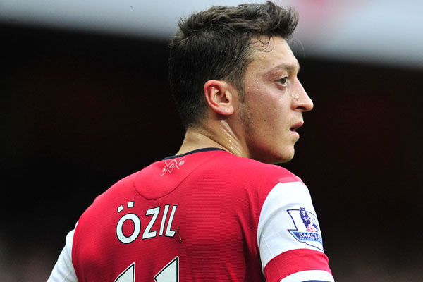 İngiliz basınında Mesut Özil iddiası