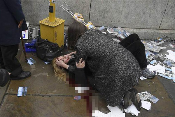 Londra'da silah sesleri