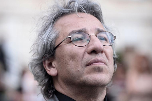 Can Dündar Londra'daki saldırıda Türkiye'yi suçladı