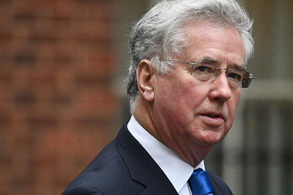 İngiltere Savunma Bakanı: Bir şekilde İslami terörle ilişkili olduğunu varsayıyoruz