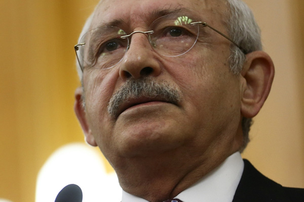 'Kılıçdaroğlu'nun soyadı aslında Karakurt'tu'