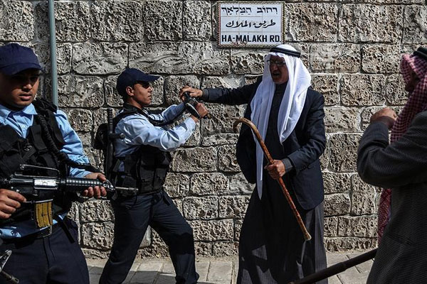 Kudüs'teki Filistinlilerin dertleri dizi oluyor