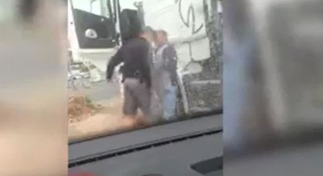 İsrail polisinin Filistinli şoföre şiddeti kameralara yansıdı