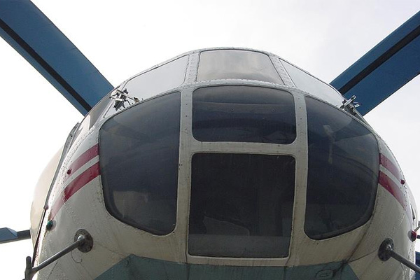 Ukrayna’da askeri helikopter düştü