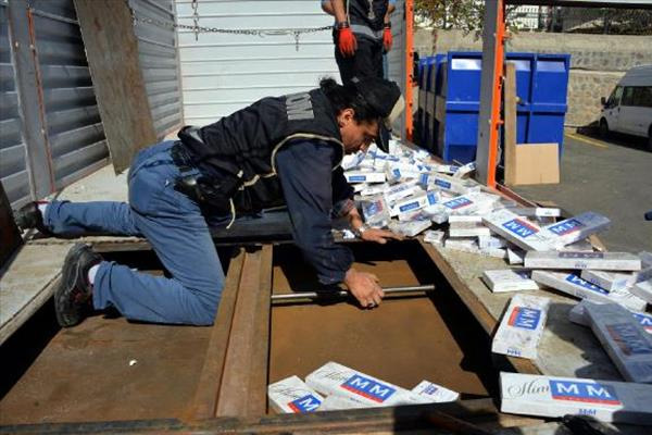 Iğdır’da sigara ve akaryakıt kaçakçılarına darbe