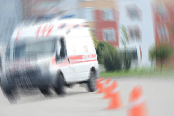 Van'da zincirleme trafik kazası: 4 yaralı