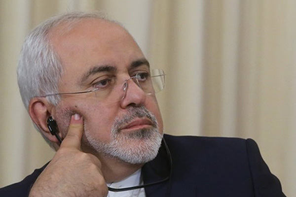 Zarif: Rusya, üslerimizi kullanmak isterse değerlendiririz