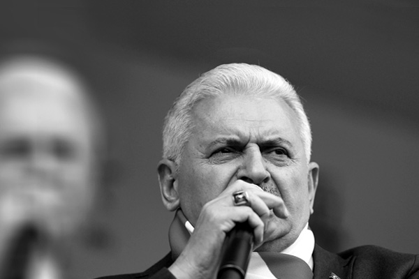 Yıldırım'dan Avrupa'ya: Sizi uyarıyorum, iç işlerimize karışmayın