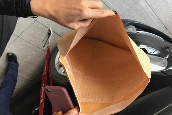 İngiltere yolcuları yasaktan etkilenmedi