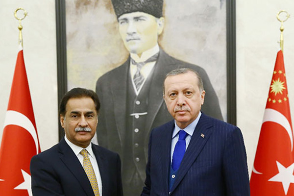 Erdoğan, Pakistan Meclis Başkanı'nı kabul etti