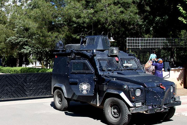 Diyarbakır'da PKK operasyonu