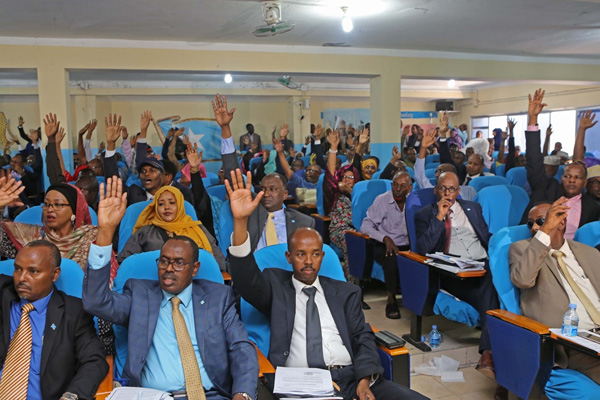Somali'de yeni hükümet güvenoyu aldı
