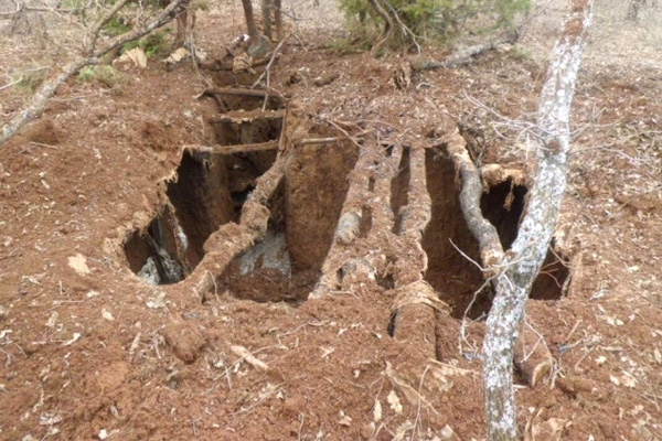 Bingöl’de PKK'ya ait 2 sığınak ele geçirildi