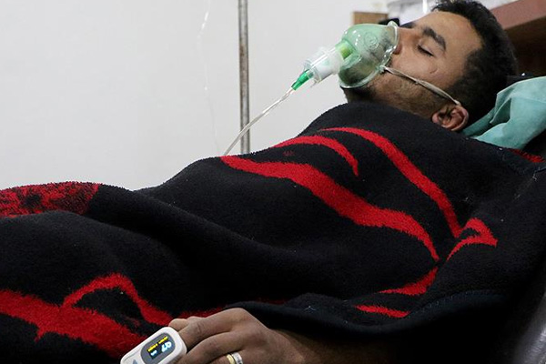 Esed klor gazla saldırdı: 12 ölü, 82 yaralı